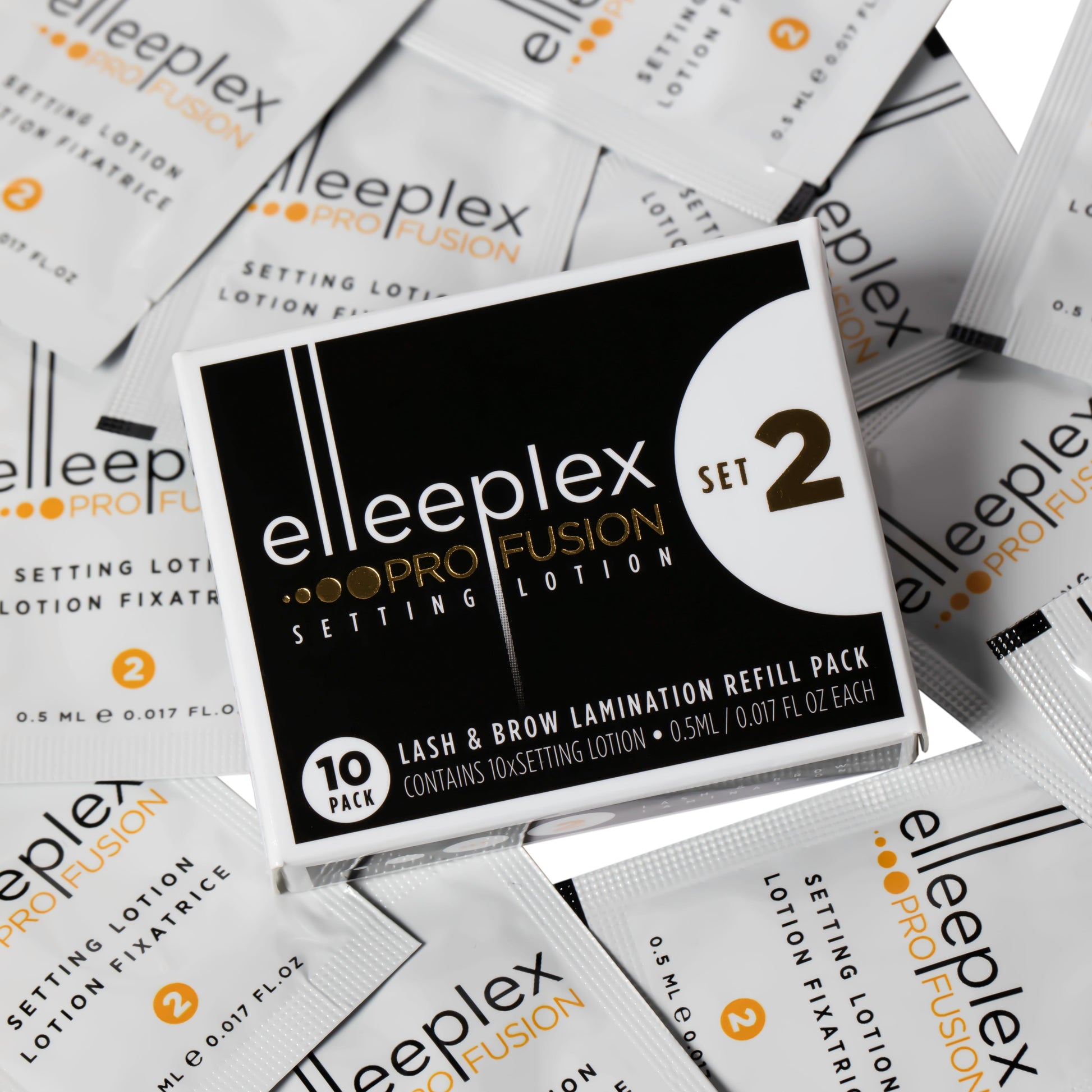 Pack of 10 individual Elleeplex Step 2 SET sachets for lash lift and brow lamination, designed to reform disulphide bonds and set hair in its new shape.