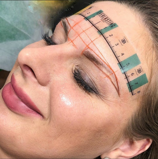 A promotional graphic for the Everlasting Brow Mapping online course, displaying training materials including HD video tutorials, a 20-page workbook, and a certificate of completion for professional eyebrow shaping.