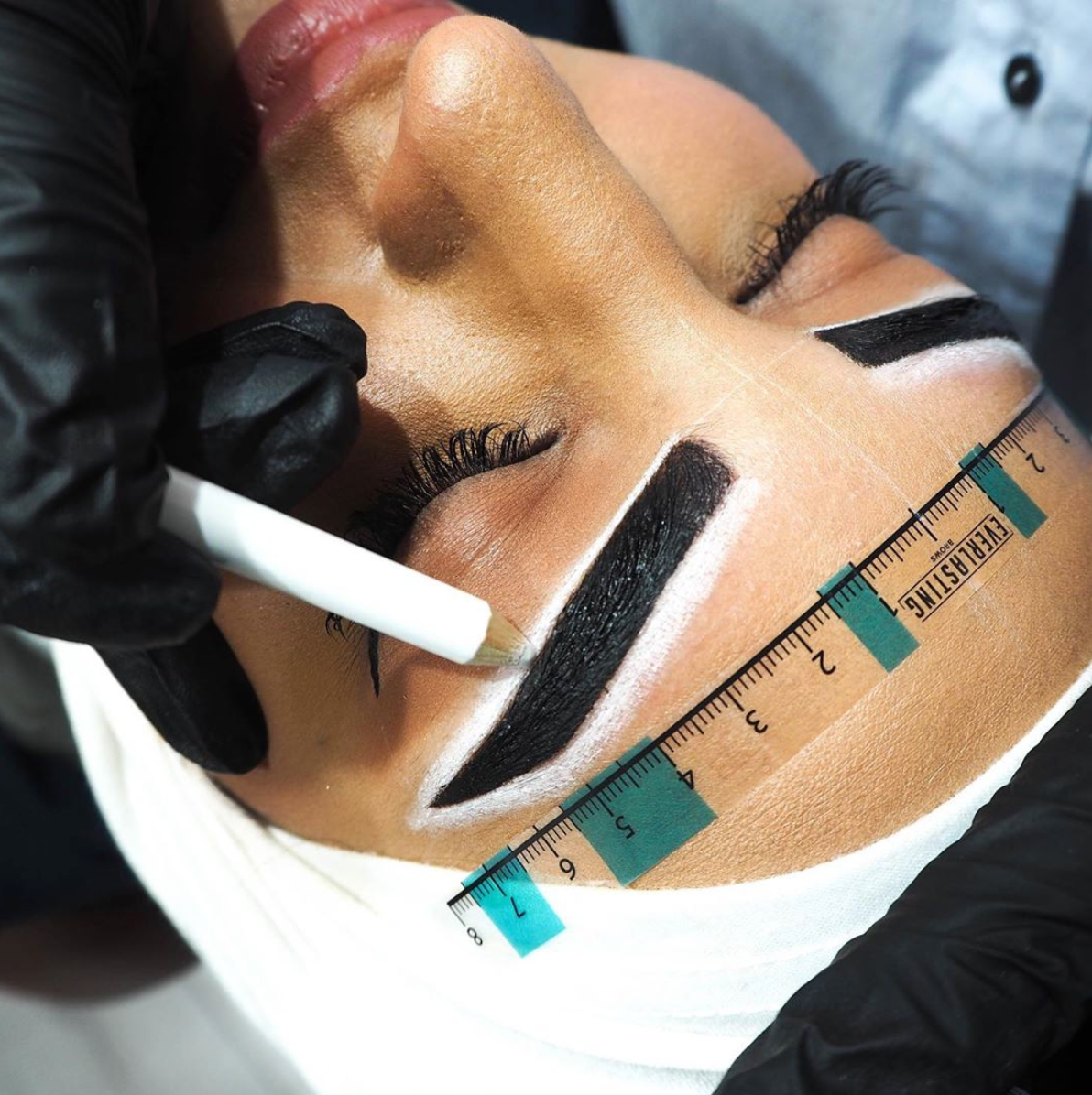 Elleebana Henna Brow Course | London | Kit Included (excl.VAT 20%)